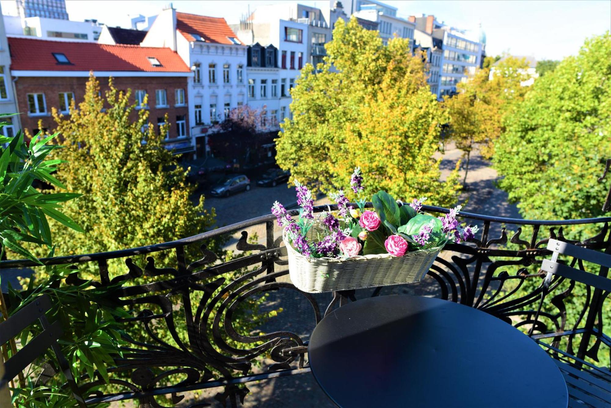 Sleep - Flats & Antwerpen