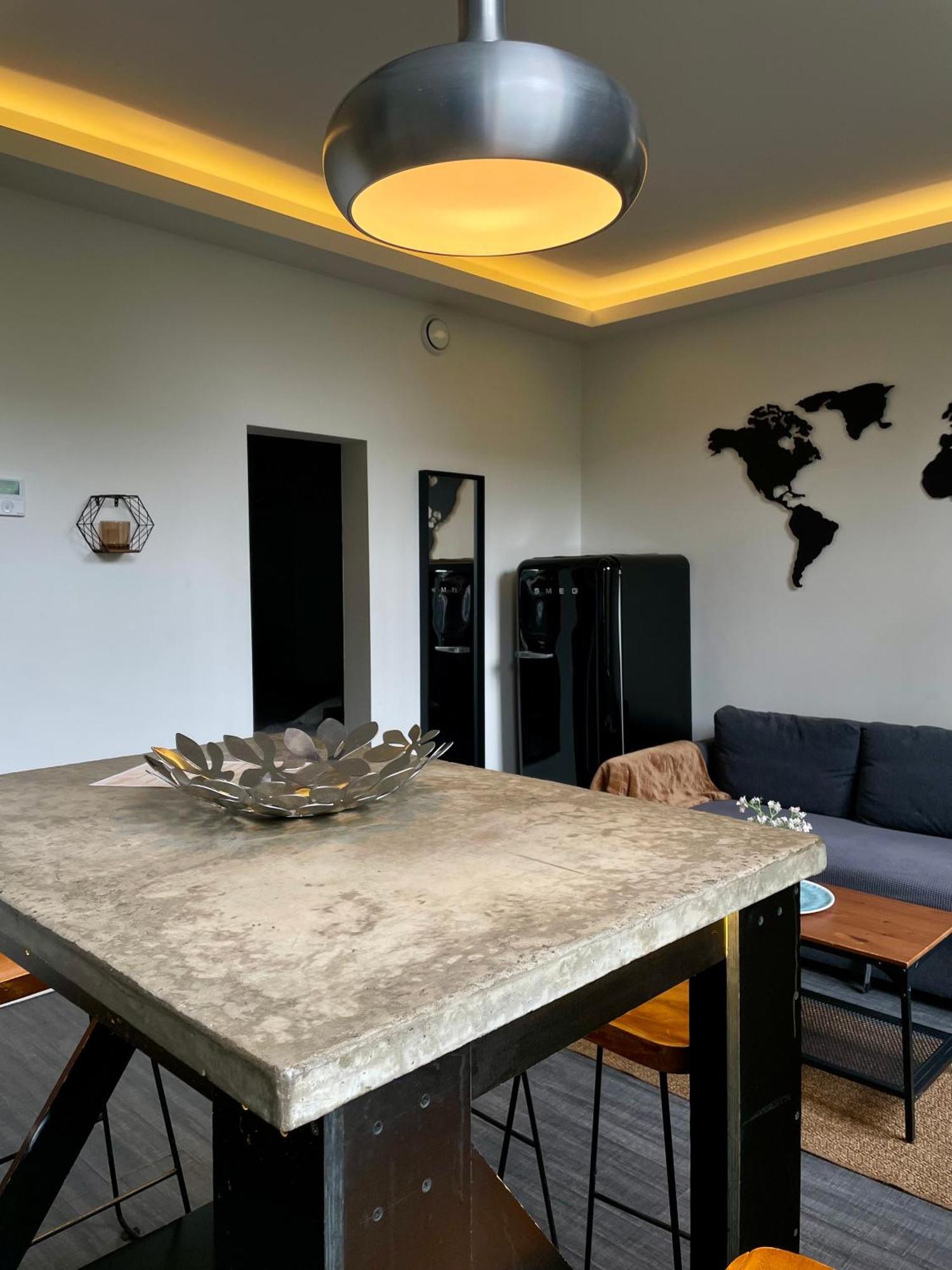 Sleep - Flats & Antwerpen